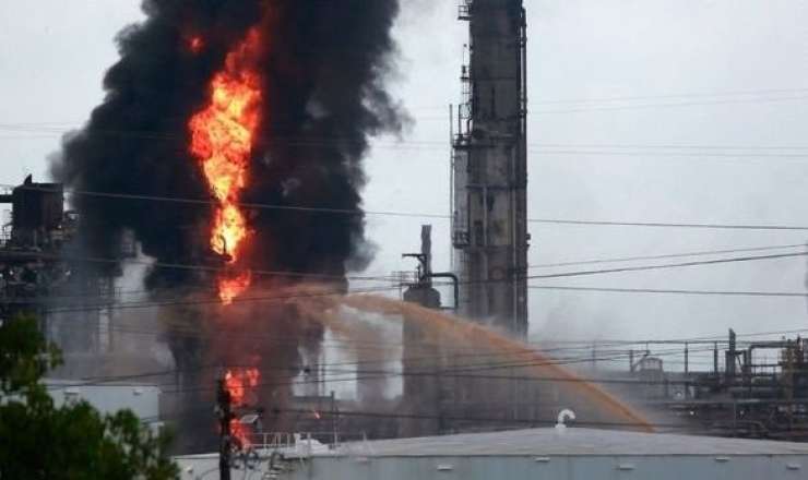 Fransada zavodda partlayış: Yaralananlar var 