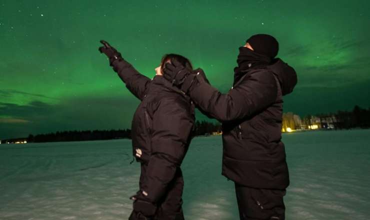 Arda Gülər sevgilisi ilə şimal işıqlarını izlədi - Foto 