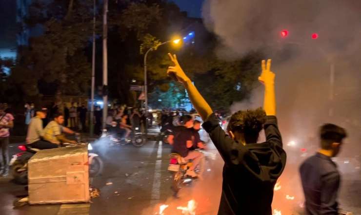 “Gəlir Böyük Azərbaycan” – İrandakı  milli fəaldan üsyanla bağlı ilginc açıqlamalar 