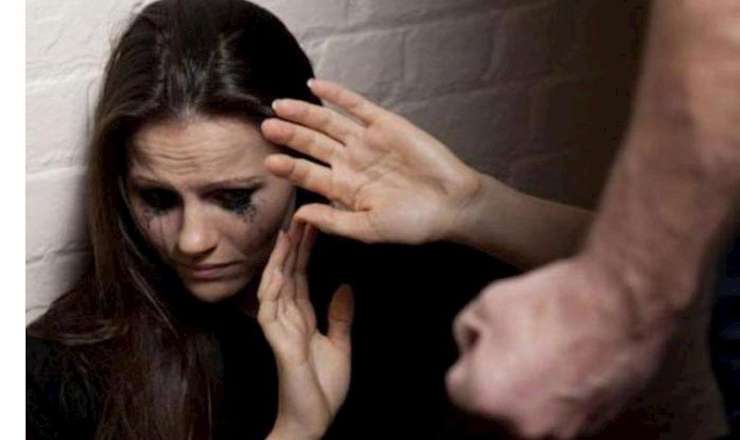 Qonşuya görə hamilə arvadına dağ basdı - TƏFƏRRÜAT 