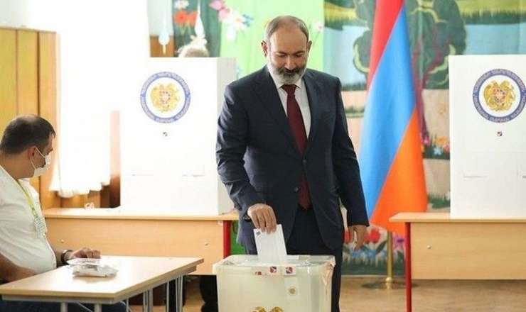 Ermənistanda seçki sonrası ssenarilər: Vəziyyət nəzarətdən çıxa bilər  