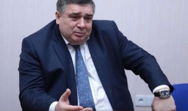 Şıxlinski və Səfərov qardaşlarından milyonlar tələb etdi 