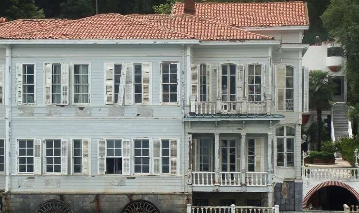 "Kurtlar Vadisi"nin çəkildiyi villa satışa çıxarıldı 