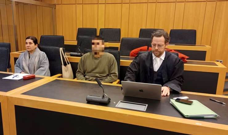 9 yaş böyük arvadını öldürməyə cəhd edən azərbaycanlının Almaniyada məhkəməsi başladı – Ömürlük həbs oluna bilər – FOTO 