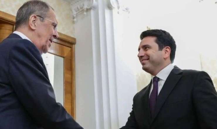 “Lavrov sülhdən məmnun deyil” – Politoloq 