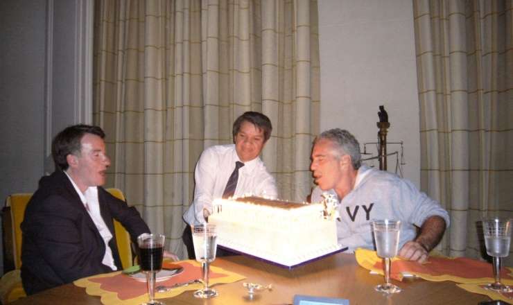 Böyük Britaniyada Epşteyn şoku – “Hər şey bitdi” 