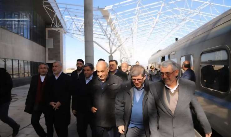 Ərdəbil dəmir yolu Azərbaycana birləşdiriləcək - Bazvənd 