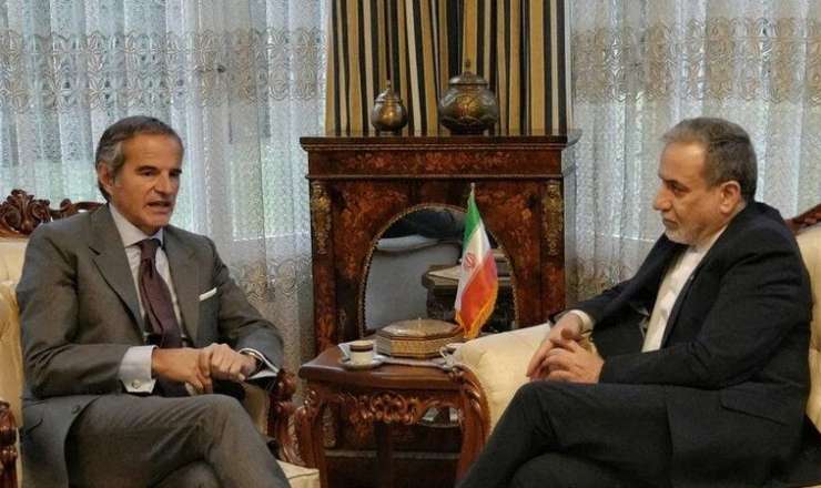 Abbas Əraqçi və Rafael Qrossi nüvə danışıqlarını müzakirə etdi 