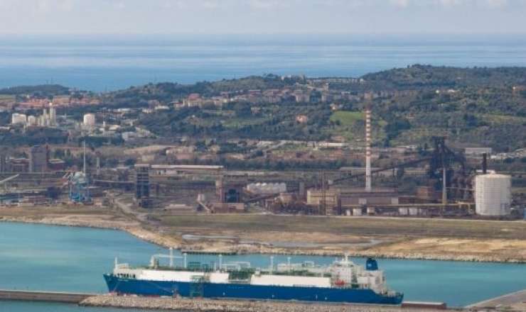 İtaliya limanında Kreml barmağı – Nazir TAP-a qarşı kampaniyanı “moda” adlandırdı 