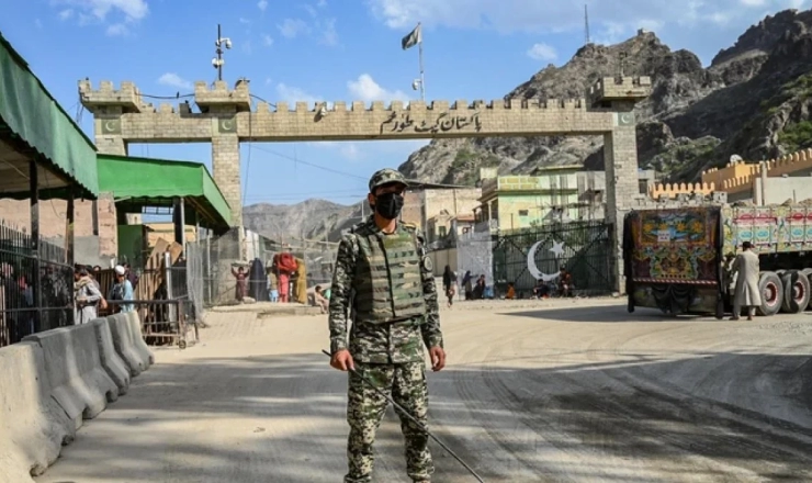 Pakistan Silahlı Qüvvələri "Taliban"ın 352 döyüşçüsünü zərərsizləşdirdi 