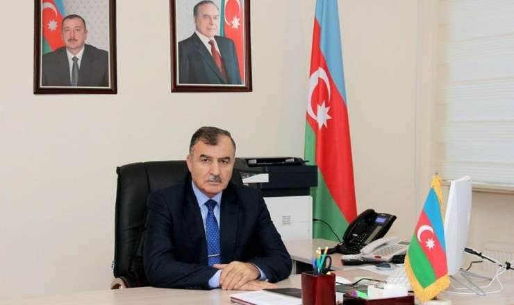 Alim ömrü, ata qüruru... 