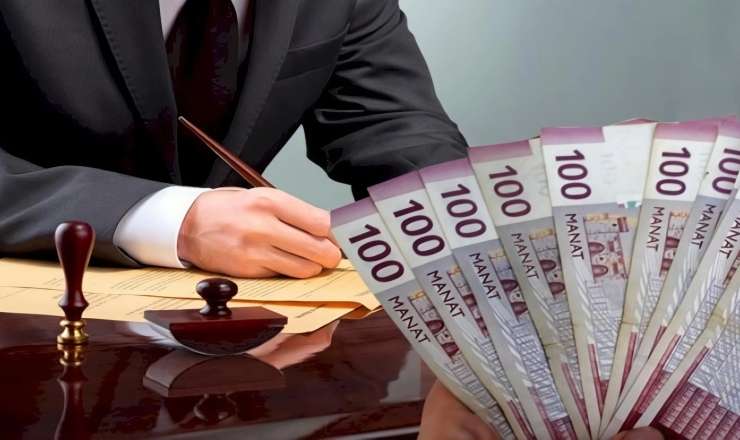 Dövlət qulluqçularının maaş sistemi dəyişdi -  Mükafatların ləğvi hansı riskləri yaradacaq?