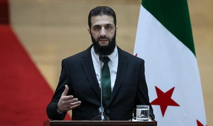 Tramp Şaraadan müharibəyə girməsini istəyir 