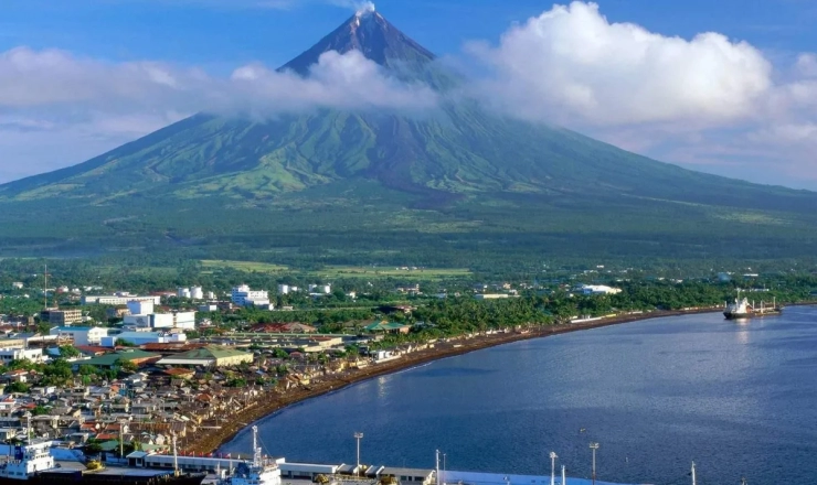 Bu ölkədə fövqəladə vəziyyət rejimi elan edildi 