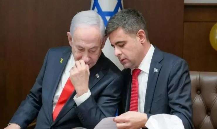 Netanyahunun mətbuat katibi istefa verir 