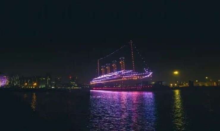 “Titanik” gəmisini min dronla belə canlandırdılar - FOTO 