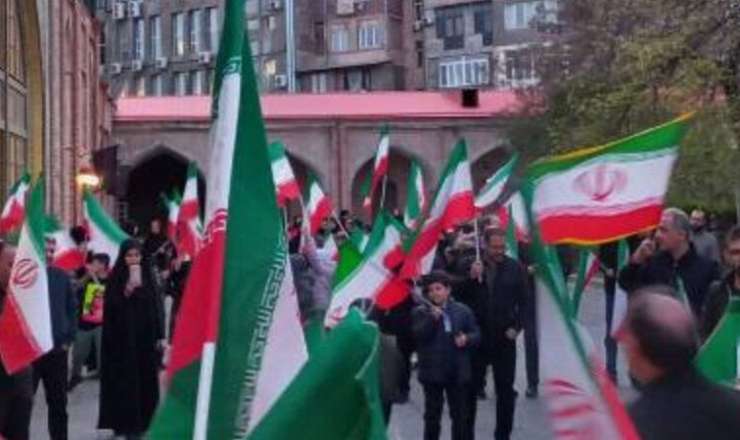 İrəvandakı Göy Məsciddə Xameneinin anım mərasimi keçirildi - FOTO 