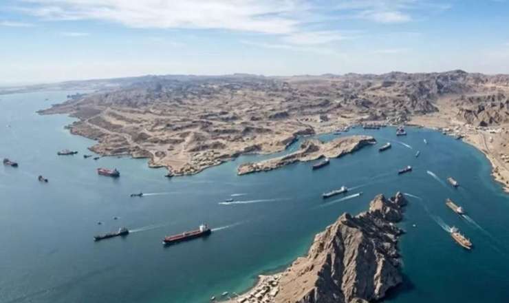 Çin donanması Hörmüz yaxınlığında: Xəbərdarlıq etdi 