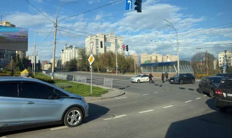 Kiyevdə insanlara atəş açıldı: Ölənlər və yaralananlar var 