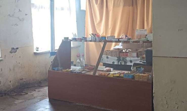 Şagirdlər bu şəraitdəki bufetlərdə qidalanır - FOTO