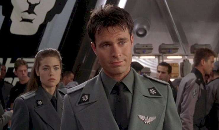 Məşhur Hollivud aktyoru vəfat etdi 