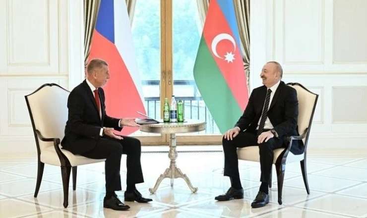 Qəbələdə Əliyevlə Babişin təkbətək görüşü keçirildi 