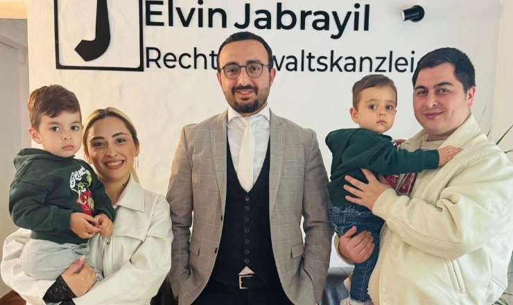 Avropada uşaqları alınan ailə məhkəməni uddu - FOTO