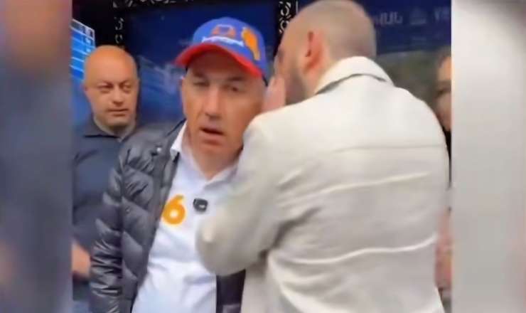 Mirzoyan canlı yayımda Paşinyanın qulağına pıçıldadı:  "Türklər bu gün..." - VİDEO