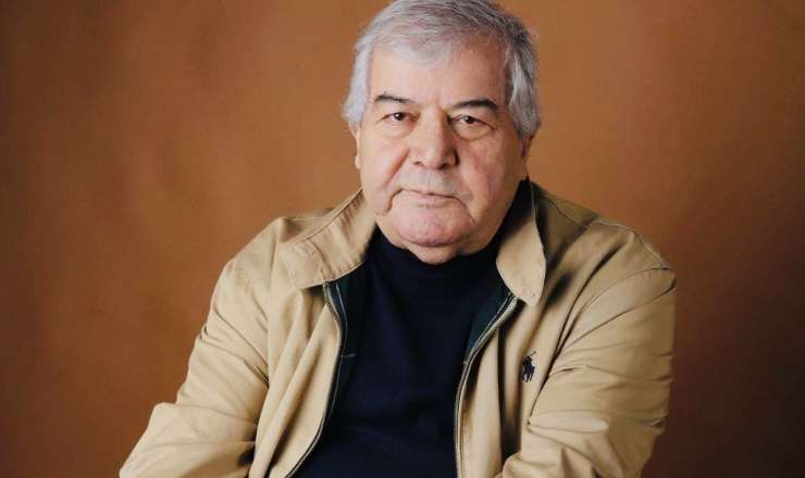 Sabir Rüstəmxanlı: Bu adın, bu odun işığını tutub gəlmişik… 