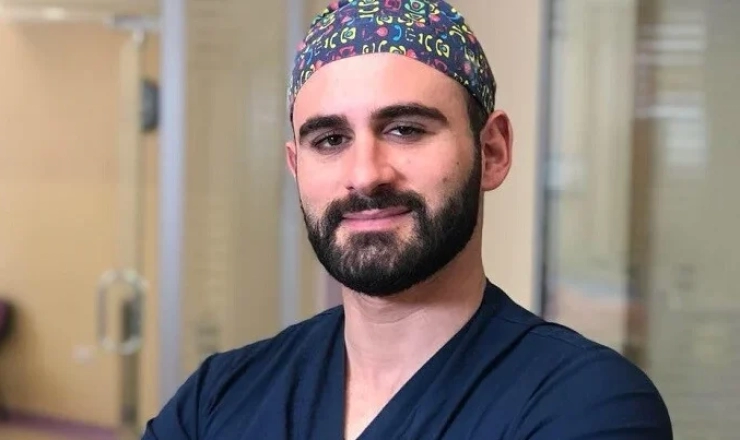 Cərrah Mübariz Məmmədli Səhiyyə Nazirliyini  məhkəməyə verdi