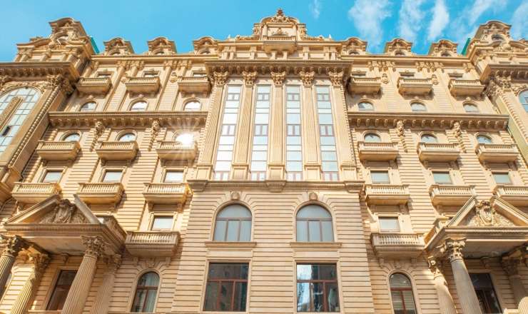 Şəhərin mərkəzində prestijli həyat tərzi təqdim edən “Royal Residence” 