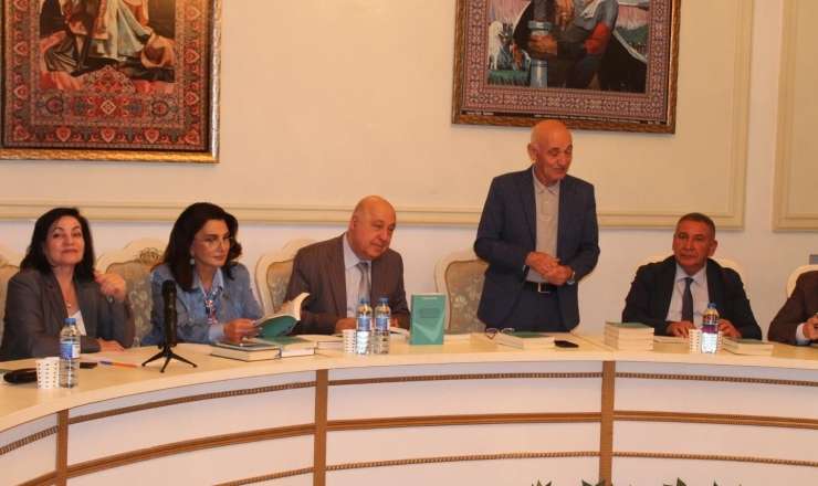 Multikulturalizm: Nəzəriyyə, beynəlxalq təcrübə, Azərbaycan modeli”  kitabı təqdim olundu  