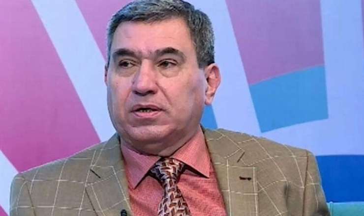 "Başqa qadınla münasibəti var idi, onu evdən qovdum" -  Əməkdar artistin keçmiş xanımı