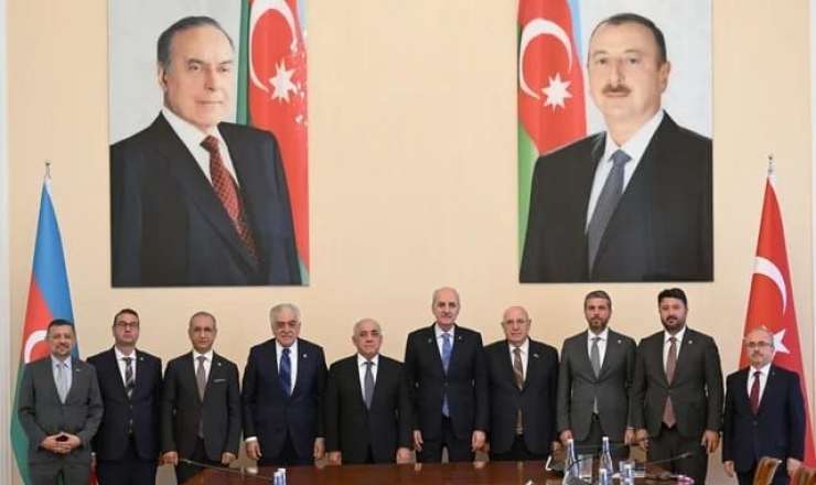 Əli Əsədov Numan Kurtulmuşla görüşdü 