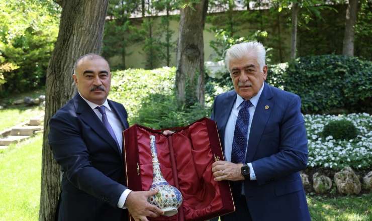 Rəşad Məmmədovun Türkiyədəki fəaliyyəti başa çatdı, Özbəkistana gedir 
