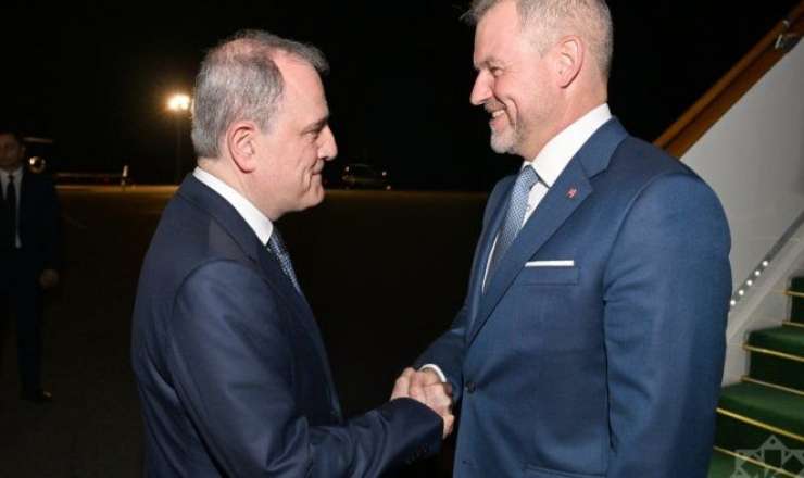 Slovakiya Prezidenti Peter Pelleqrini Azərbaycana gəldi - FOTO 