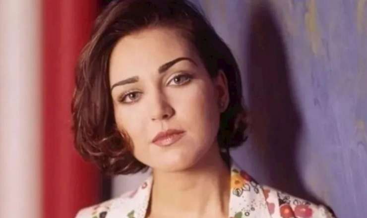 90-cı illərin məşhur müğənnisinin son görüntüsü diqqət çəkdi —  FOTO