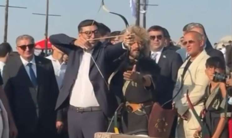 Oxu hədəfdən yayınmadı: Nazir meydanda -  VİDEO