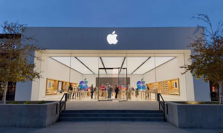 “Apple”ə 5,7 milyard dollarlıq cəza 