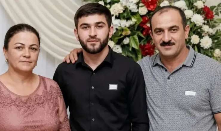 Toyuna günlər qalmış valideynləri ilə qəzada ölən gəncin  nişan görüntüləri...