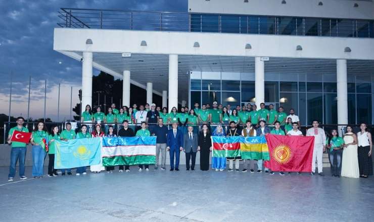 “Viki Mingəçeviri sevir” beynəlxalq düşərgəsi başa çatdı 