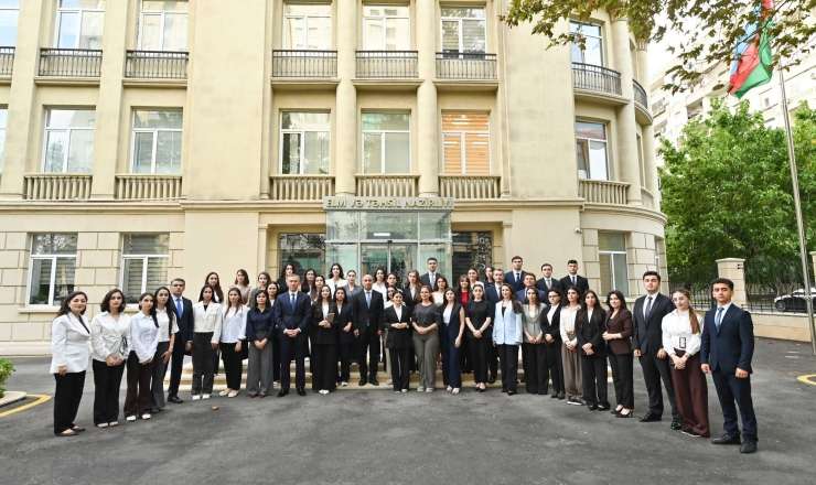 Elm və təhsil naziri “Maarifçi”lərlə görüşüb - FOTO