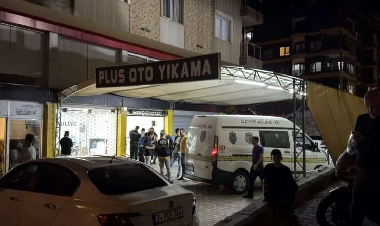 Antalyada atışma:  1 ölü, 2 yaralı