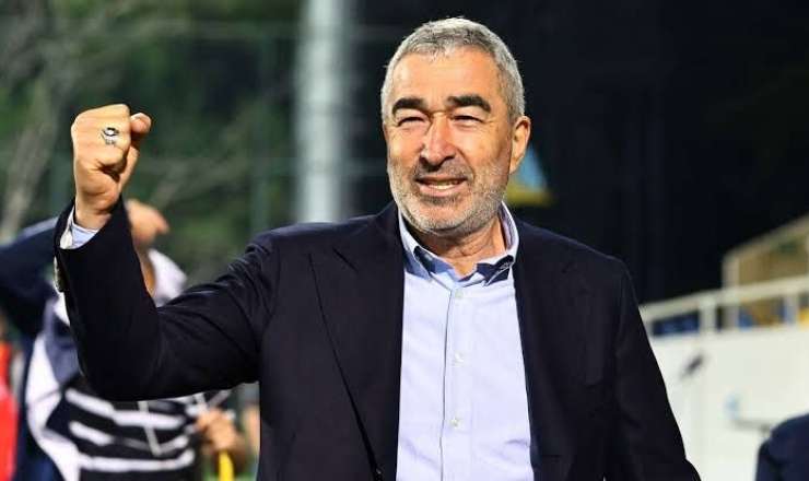 Məşhur futbol mütəxəssisi Bakıya gəlir 
