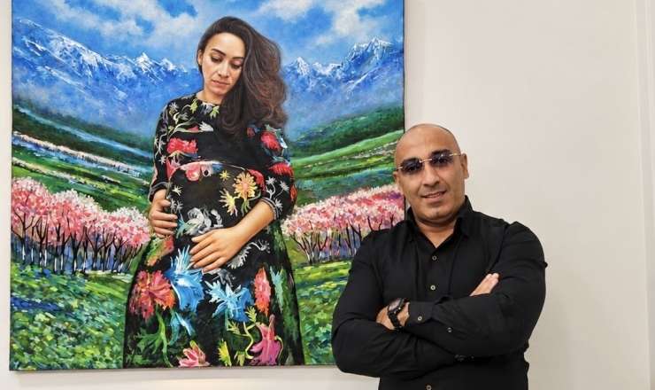 Aşqabaddakı sərgiyə qatılan rəssam: “Bu diqqət bizi qürurlandırır” 