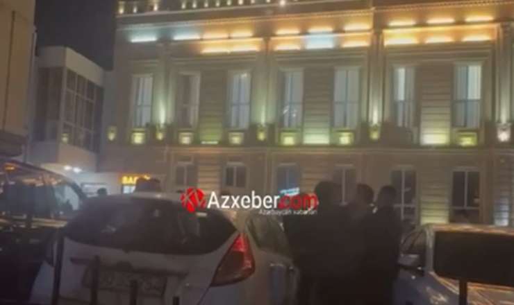 Şadlıq sarayının qarşısındakı kütləvi davanın səbəbi: Saxlanılanlar var - VİDEO