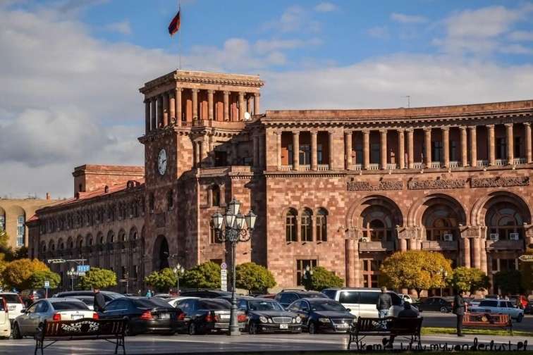 Ermənistan anti-t&uuml;rk m&ouml;vqeyini dəyişir? - Bakı və Ankar...