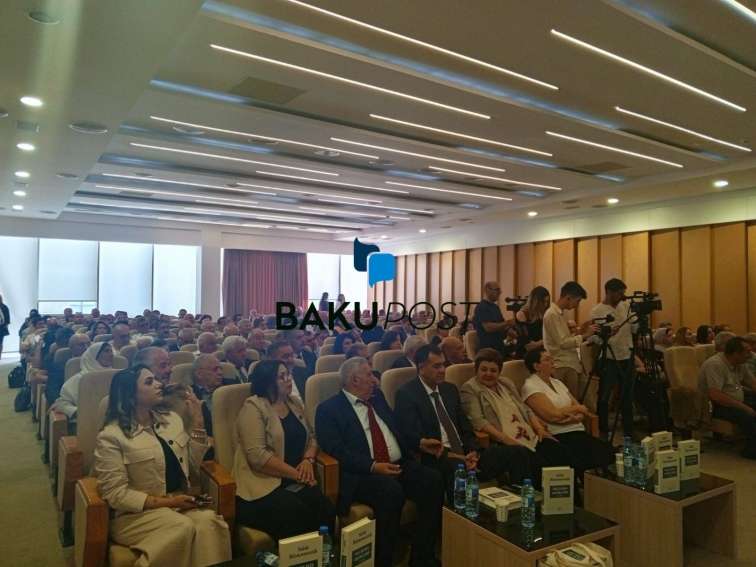 Sabir Rüstəmxanlının "Seçilmiş əsərləri" təqdim olundu - FOTOLAR 